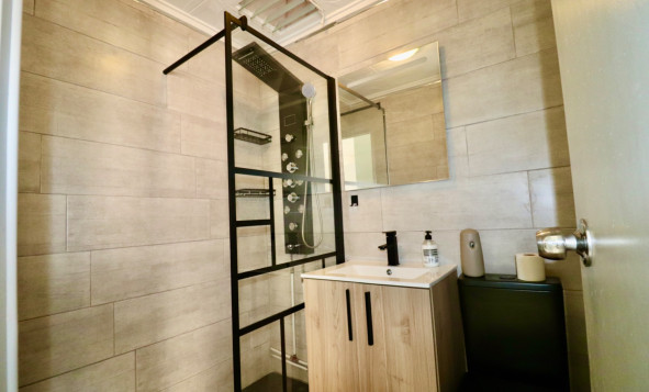 Herverkoop - 1. Appartement / flat - Torrevieja - Costa Blanca Zuid