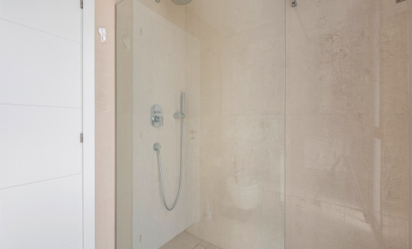 Herverkoop - 3. Vrijstaande villa - Ciudad Quesada - La Laguna