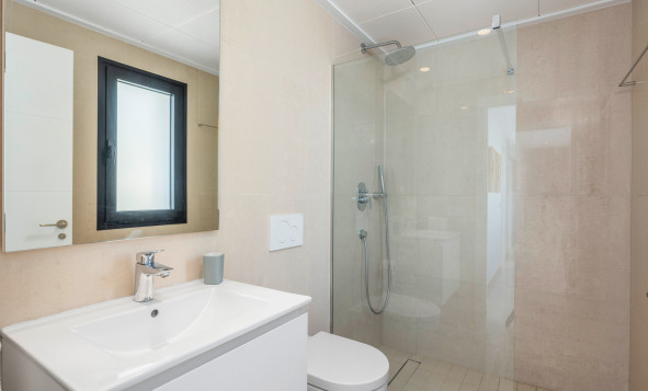 Herverkoop - 3. Vrijstaande villa - Ciudad Quesada - La Laguna