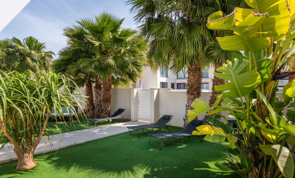 Herverkoop - 3. Vrijstaande villa - Ciudad Quesada - La Laguna