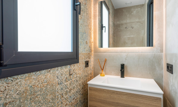 Herverkoop - 3. Vrijstaande villa - Ciudad Quesada - Pueblo Lucero