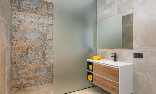 Herverkoop - 3. Vrijstaande villa - Ciudad Quesada - Pueblo Lucero