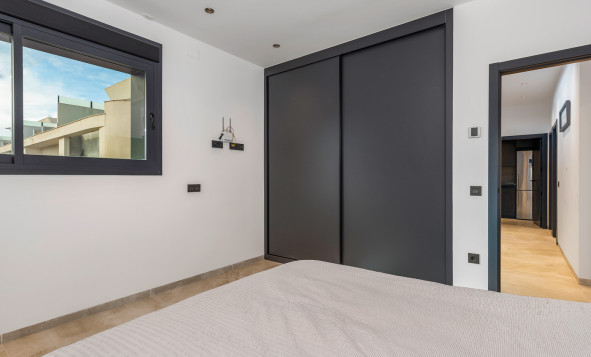 Herverkoop - 3. Vrijstaande villa - Ciudad Quesada - Pueblo Lucero