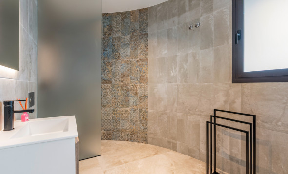 Herverkoop - 3. Vrijstaande villa - Ciudad Quesada - Pueblo Lucero