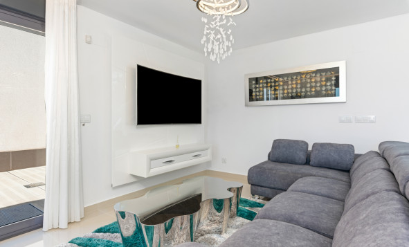 Resale - 3. Detached house - San Miguel de Salinas - Las Comunicaciones