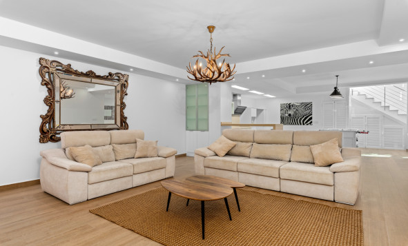 Resale - 3. Detached house - San Miguel de Salinas - Las Comunicaciones