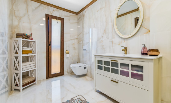 Herverkoop - 3. Vrijstaande villa - Ciudad Quesada - Costa Blanca Zuid