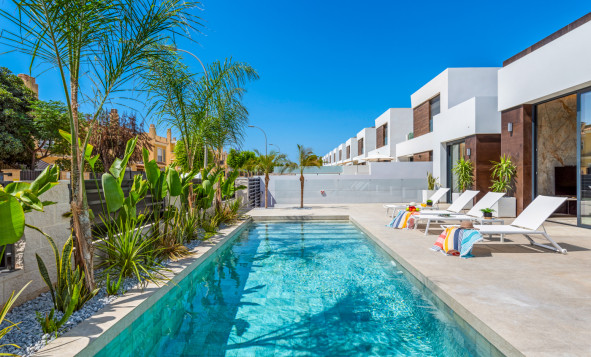 Herverkoop - 3. Vrijstaande villa - El Campello - El Amerador