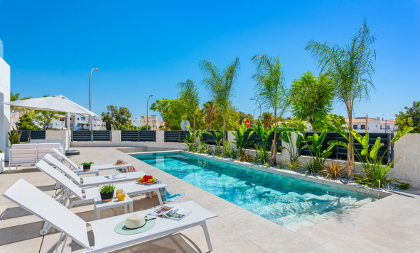 Herverkoop - 3. Vrijstaande villa - El Campello - El Amerador