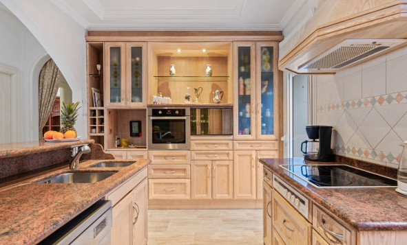 Herverkoop - 3. Vrijstaande villa - Ciudad Quesada - Costa Blanca Zuid