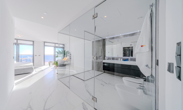 Reventa - 1. Apartamento / piso - Benidorm - Costa Blanca Norte 