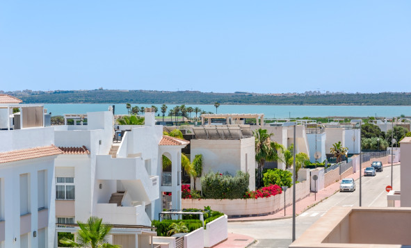 Herverkoop - 3. Vrijstaande villa - Ciudad Quesada - La Laguna