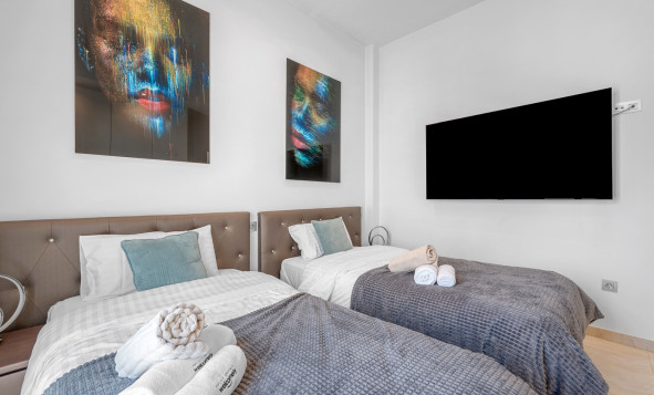 Resale - 3. Detached house - Orihuela Costa - Costa Blanca South