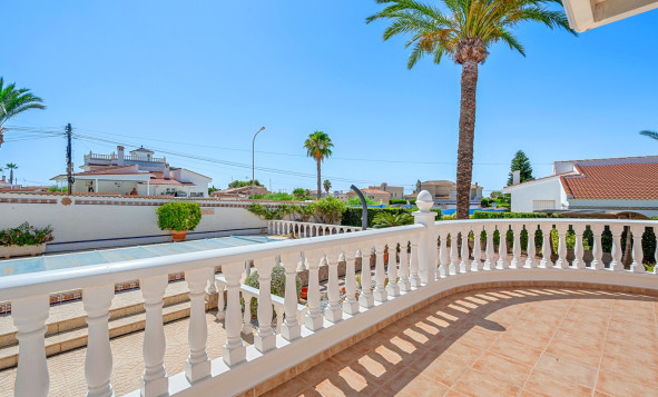 Herverkoop - 3. Vrijstaande villa - Ciudad Quesada - Costa Blanca Zuid