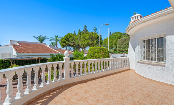 Herverkoop - 3. Vrijstaande villa - Ciudad Quesada - Costa Blanca Zuid