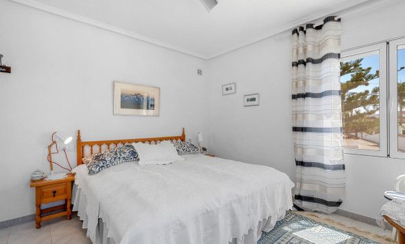 Herverkoop - 3. Vrijstaande villa - Ciudad Quesada - Costa Blanca Zuid