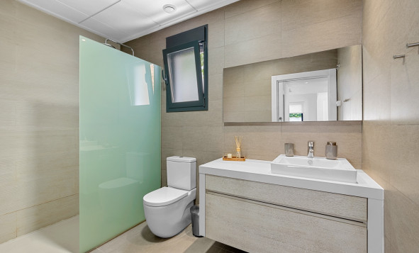 Herverkoop - 3. Vrijstaande villa - Ciudad Quesada - La Laguna