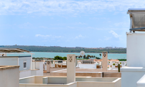 Herverkoop - 3. Vrijstaande villa - Ciudad Quesada - La Laguna