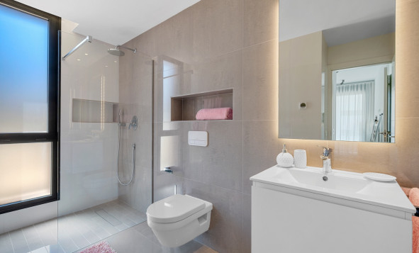 Herverkoop - 3. Vrijstaande villa - Guardamar del Segura - Los Secanos