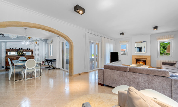 Herverkoop - 3. Vrijstaande villa - Benissa - Carrio