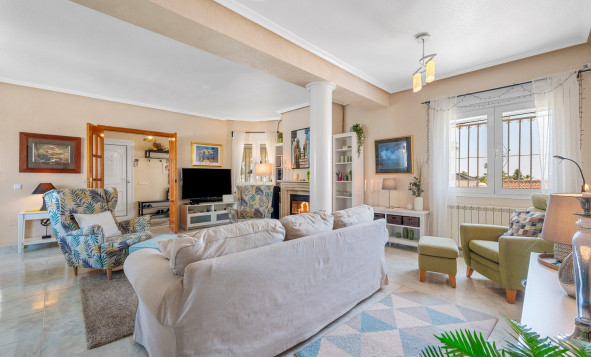 Herverkoop - 3. Vrijstaande villa - Ciudad Quesada - Costa Blanca Zuid