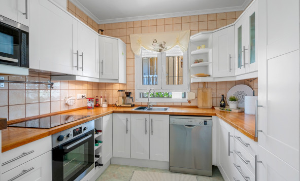 Herverkoop - 3. Vrijstaande villa - Ciudad Quesada - Costa Blanca Zuid