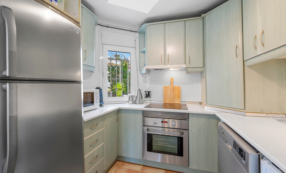 Herverkoop - 3. Vrijstaande villa - Ciudad Quesada - Costa Blanca Zuid