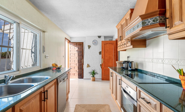 Herverkoop - 3. Vrijstaande villa - Ciudad Quesada - Costa Blanca Zuid