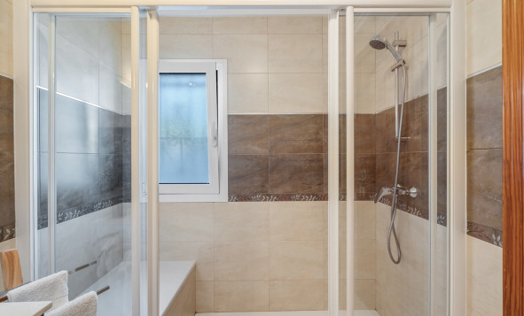 Herverkoop - 3. Vrijstaande villa - Ciudad Quesada - Costa Blanca Zuid