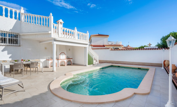 Herverkoop - 3. Vrijstaande villa - Ciudad Quesada - Costa Blanca Zuid