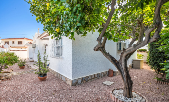 Herverkoop - 3. Vrijstaande villa - Ciudad Quesada - Costa Blanca Zuid