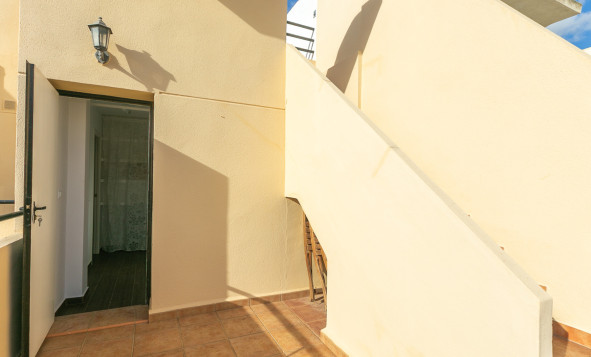 Reventa - 2. Chalet adosado - Torrevieja - Torretas