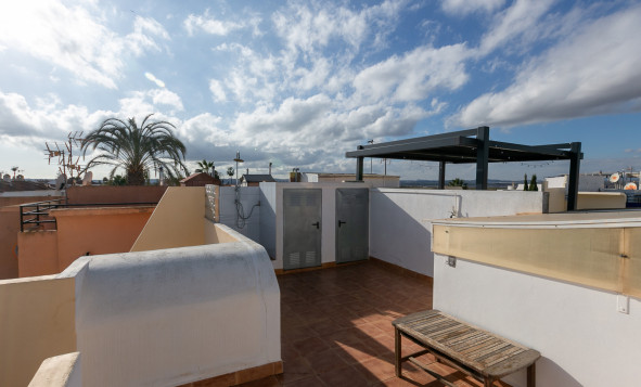 Reventa - 2. Chalet adosado - Torrevieja - Torretas