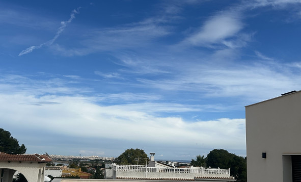 Herverkoop - 3. Vrijstaande villa - Los Balcones - Costa Blanca Zuid