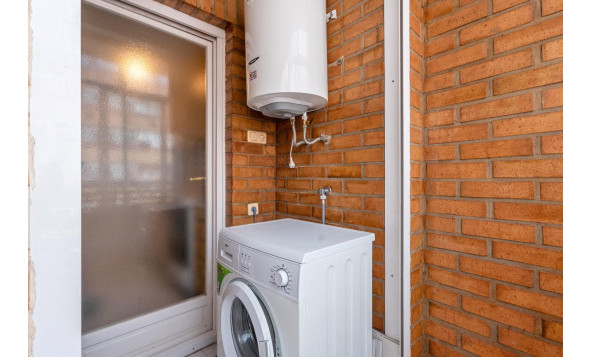 Herverkoop - 1. Appartement / flat - Torrevieja - Costa Blanca Zuid