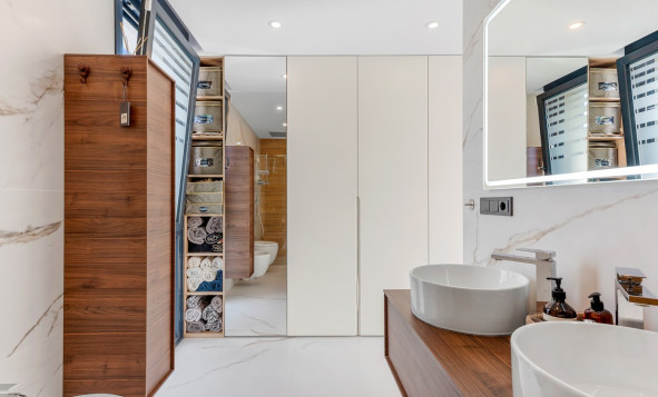 Herverkoop - 3. Vrijstaande villa - Ciudad Quesada - Costa Blanca Zuid