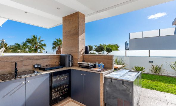 Herverkoop - 3. Vrijstaande villa - Ciudad Quesada - Costa Blanca Zuid