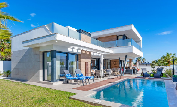 Herverkoop - 3. Vrijstaande villa - Ciudad Quesada - Costa Blanca Zuid