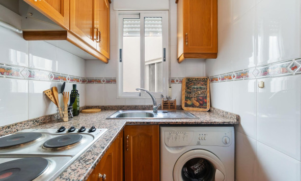 Herverkoop - 1. Appartement / flat - Torrevieja - Costa Blanca Zuid