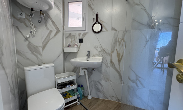 Herverkoop - 1. Appartement / flat - Torrevieja - Costa Blanca Zuid