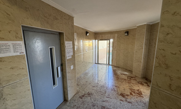 Herverkoop - 1. Appartement / flat - Torrevieja - Costa Blanca Zuid
