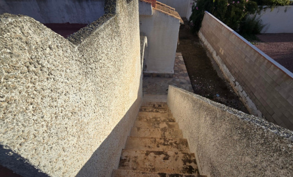 Resale - 3. Detached house - Torrevieja - El Chaparal