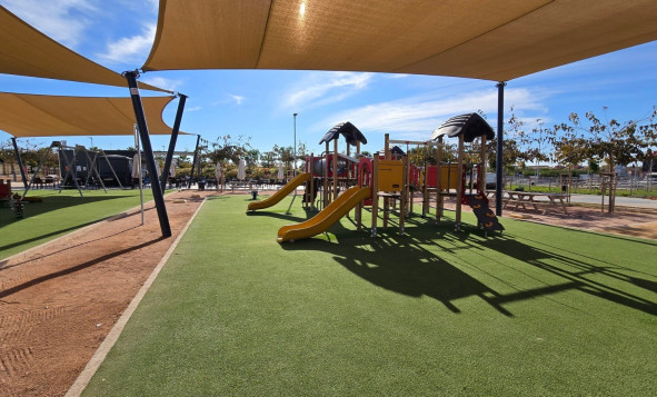 Resale - 3. Detached house - Torrevieja - El Chaparal