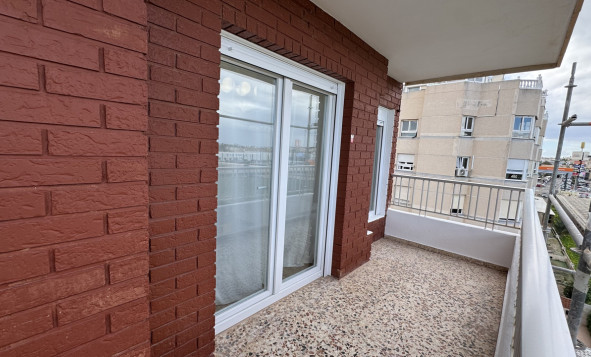 Herverkoop - 1. Appartement / flat - Punta Prima - Costa Blanca Zuid