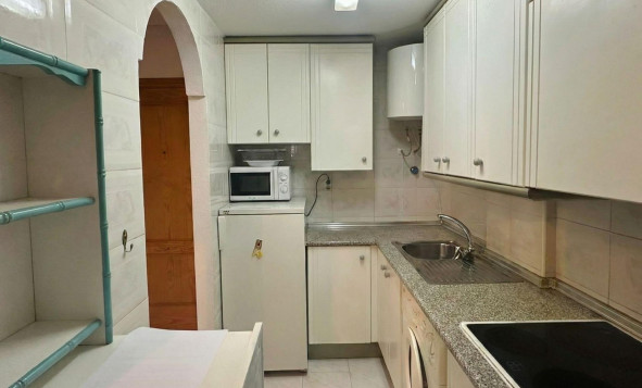 Herverkoop - 1. Appartement / flat - Torrevieja - Costa Blanca Zuid