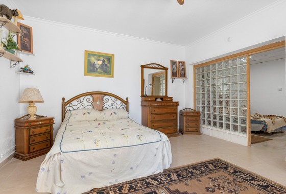 Resale - Villa - Jacarilla - Orihuela