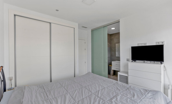 Herverkoop - 3. Vrijstaande villa - Orihuela Costa - Costa Blanca Zuid