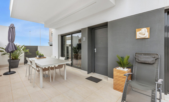 Herverkoop - 1. Appartement / flat - Torrevieja - Torrelamata - La Mata