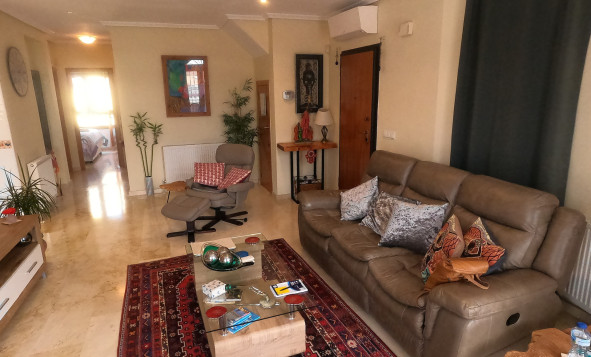 Herverkoop - 3. Vrijstaande villa - Algorfa - Costa Blanca Zuid