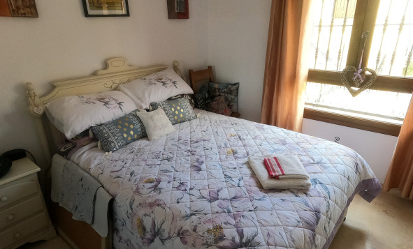 Herverkoop - 3. Vrijstaande villa - Algorfa - Costa Blanca Zuid